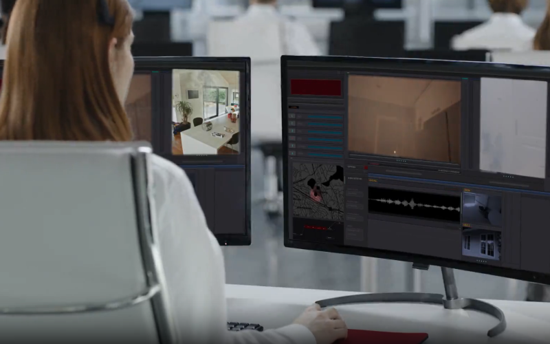 ARC lady monitioring a fire