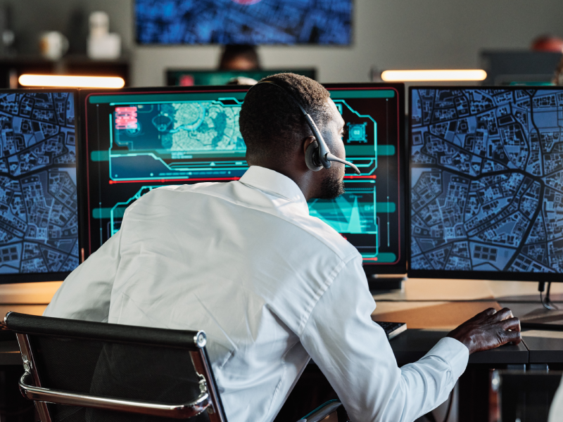 24/7 Monitored alarms