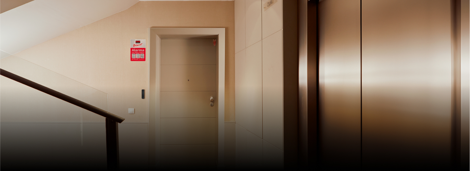 Verisure GuardVision Photo Detector Desktop Hero